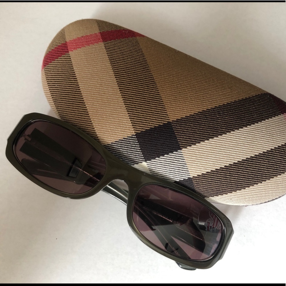 Burberry sunglasses
